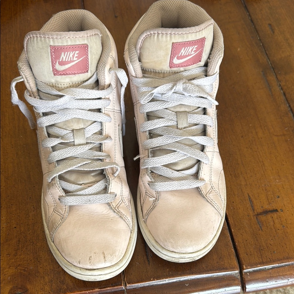 Nike High-Top Sneakers in Beige and Pink